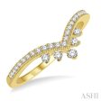 1 4 Ctw Chevron Shank Round Cut Diamond Band in 14K Yellow Gold Discount