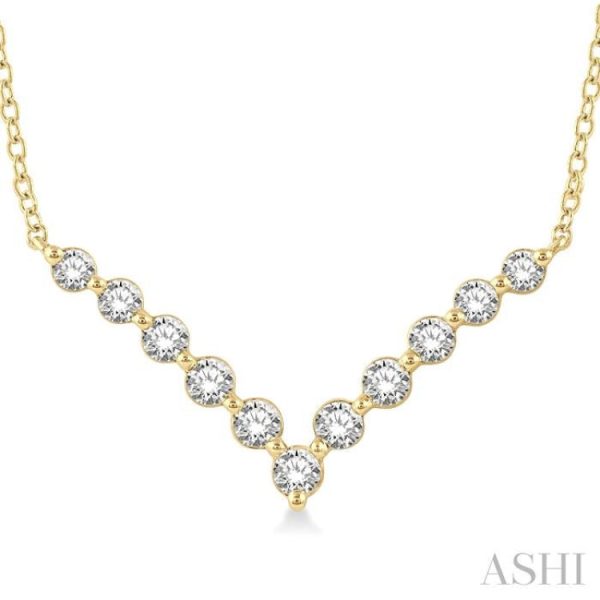 1 2 Ctw Chevron Round Cut Diamond Necklace in 14K Yellow Gold Discount