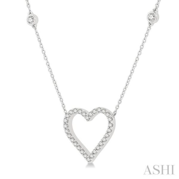 1 2 ctw Heart Pendant Round Cut Diamond Fashion Station Necklace in 10K White Gold Online Sale