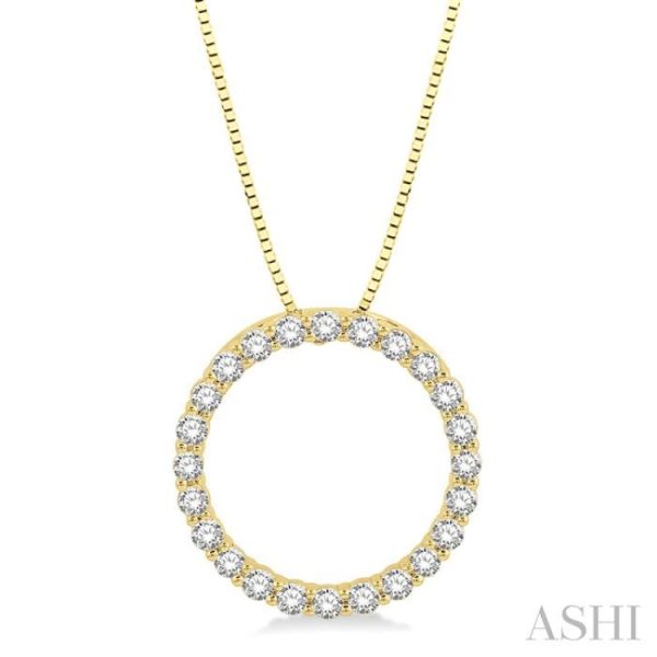 1 2 Ctw Circle of Love Round Cut Diamond Pendant With Chain in 14K Yellow Gold For Cheap