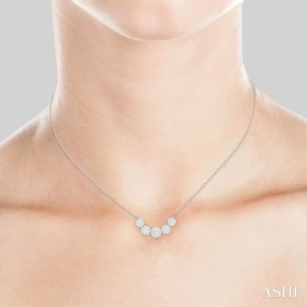 1 2 Ctw Round Cut Diamond Lovebright Necklace in 14K White Gold Hot on Sale