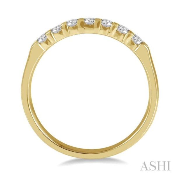 1 4 ctw 7 Stone Round Cut Diamond Wedding Band in 14K Yellow Gold on Sale