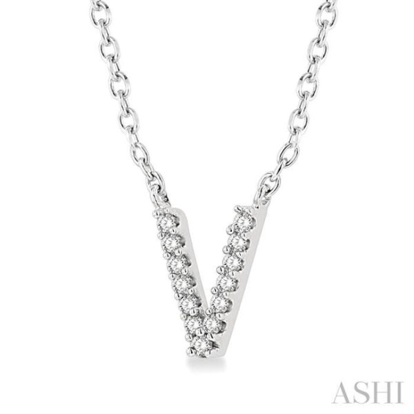 1 20 Ctw Initial  V  Round Cut Diamond Pendant With Chain in 14K White Gold For Discount