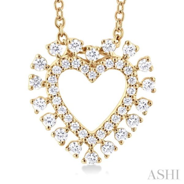 1 4 ctw Heart Round Cut Diamond Fashion Pendant With Chain in 10K Yellow Gold Fashion