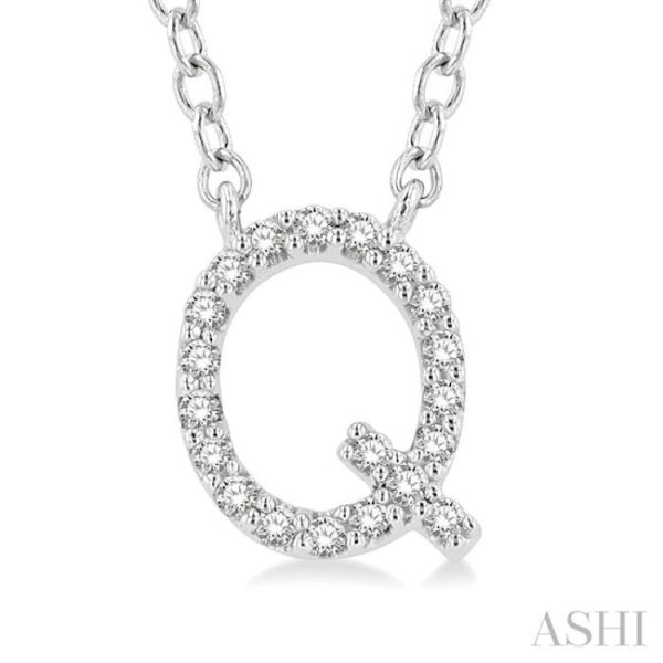 1 20 Ctw Initial  Q  Round Cut Diamond Pendant With Chain in 14K White Gold Online now