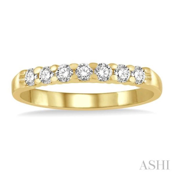 1 4 ctw 7 Stone Round Cut Diamond Wedding Band in 14K Yellow Gold on Sale