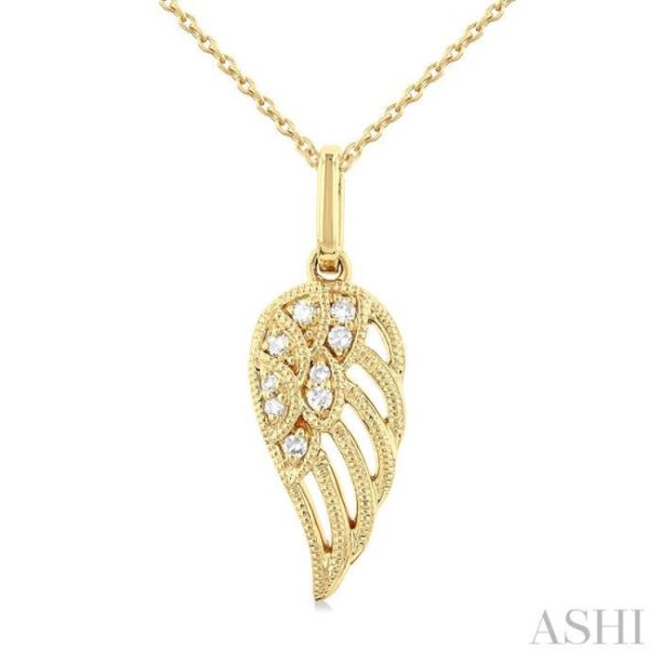 1 20 ctw Petite Angel Wing Round Cut Diamond Fashion Pendant With Chain in 10K Yellow Gold For Sale