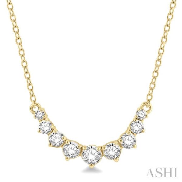 1 2 Ctw Graduated Diamond Smile Necklace in 14K Yellow Gold Online