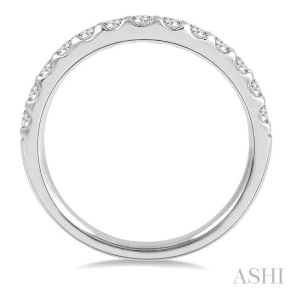 1 2 Ctw Arched Center Round Cut Diamond Wedding Band in 14K White Gold Online Hot Sale