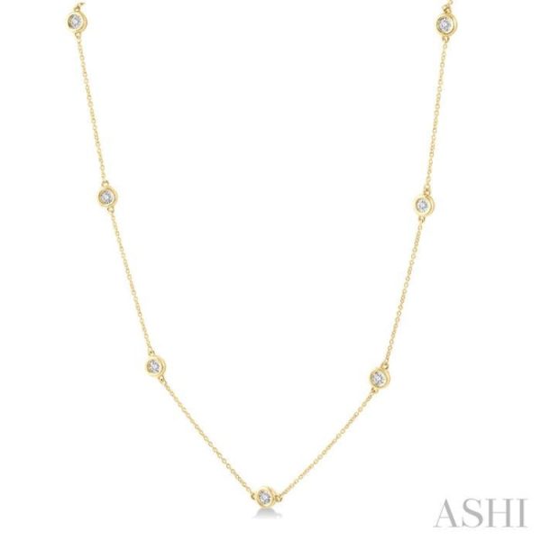 1 10 Ctw Round Cut Diamond Station Necklace in 10K Yellow Gold Sale