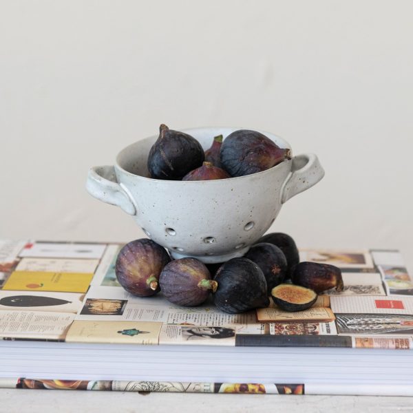 Stoneware Berry Bowl Online