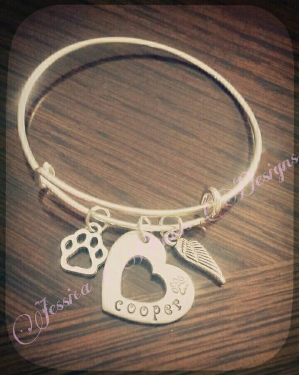 Silver tone Pet loss keepsake bracelet * Personalized with pet s name * Hand Stamped Online Hot Sale